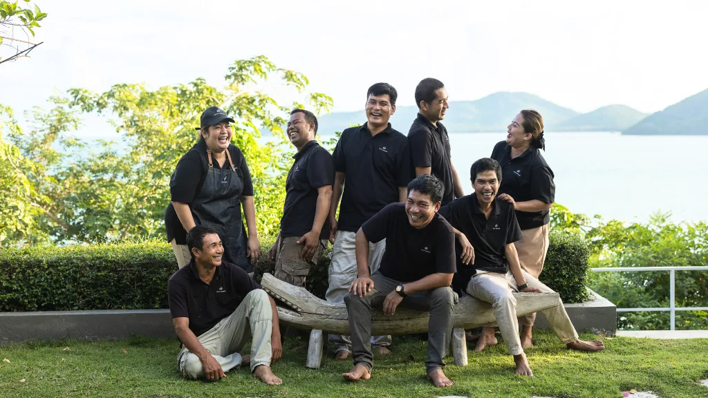 Element of 8 Staff