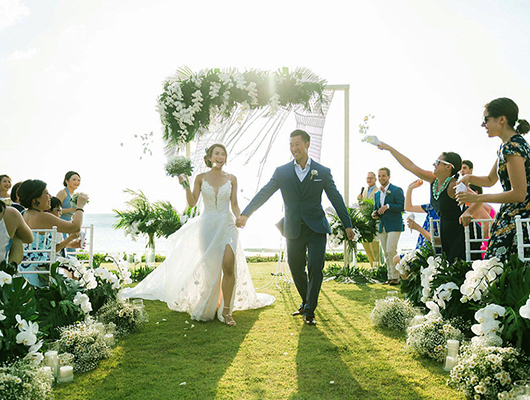 Plan your dream wedding in Thailand